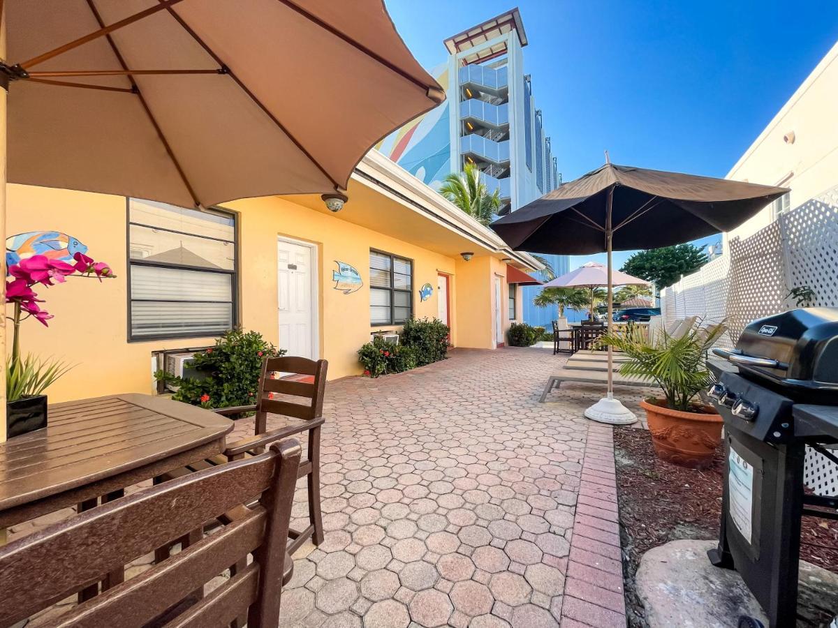 Greniers Hollywood Exterior foto